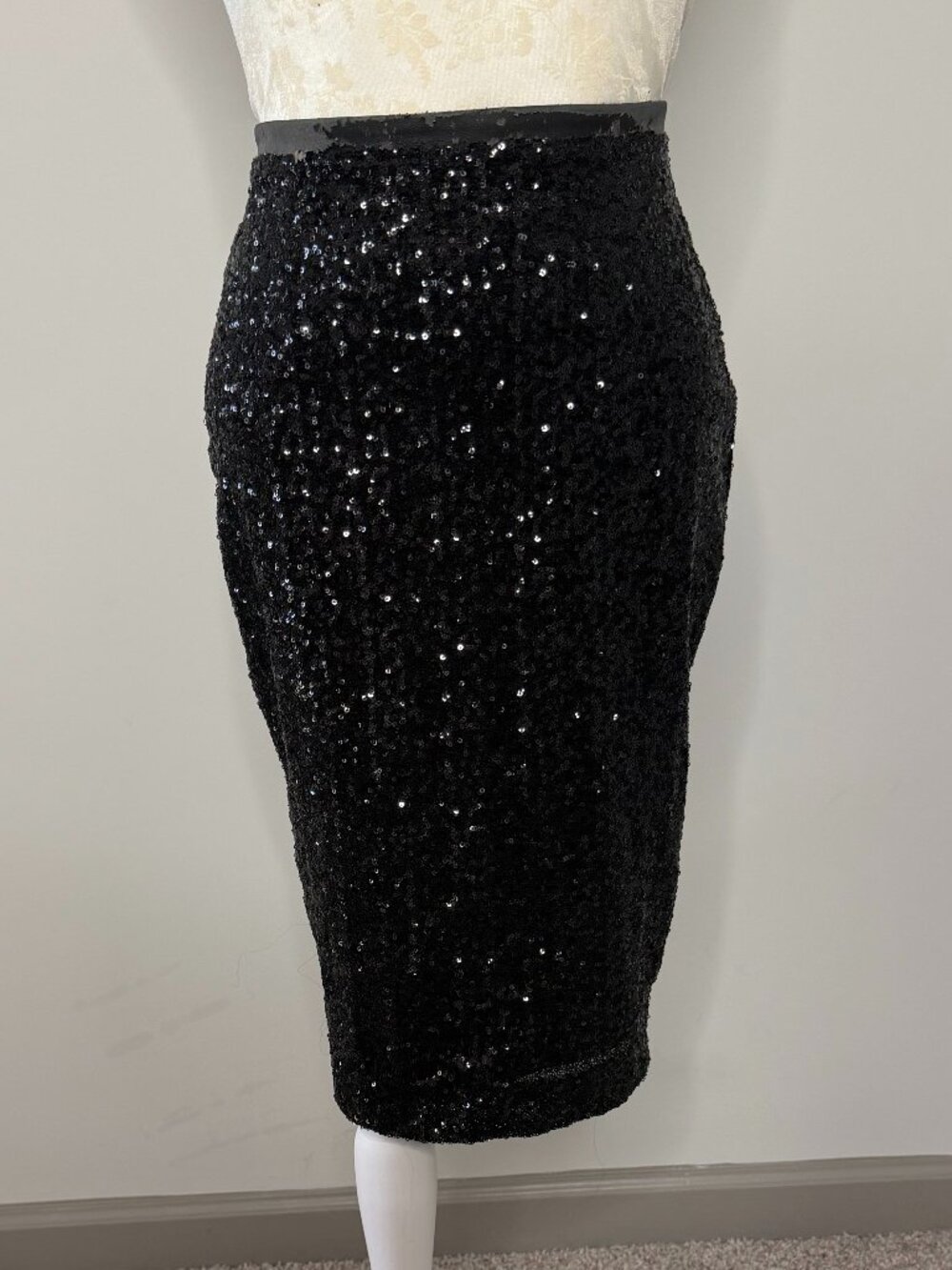 Express Black Sequin Pencil Skirt Size 2 Party Cocktail